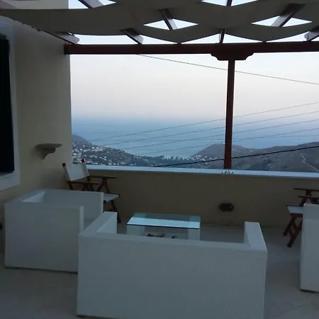 Апартаменты Apoikia House With Sea View 6max